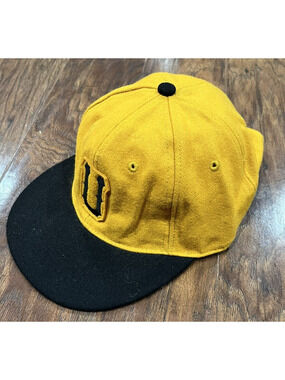 UNDEFEATED ANTI SOCIAL CLUB ASSC CAP HAT LEATHER STRAPBACK WOOL Rare